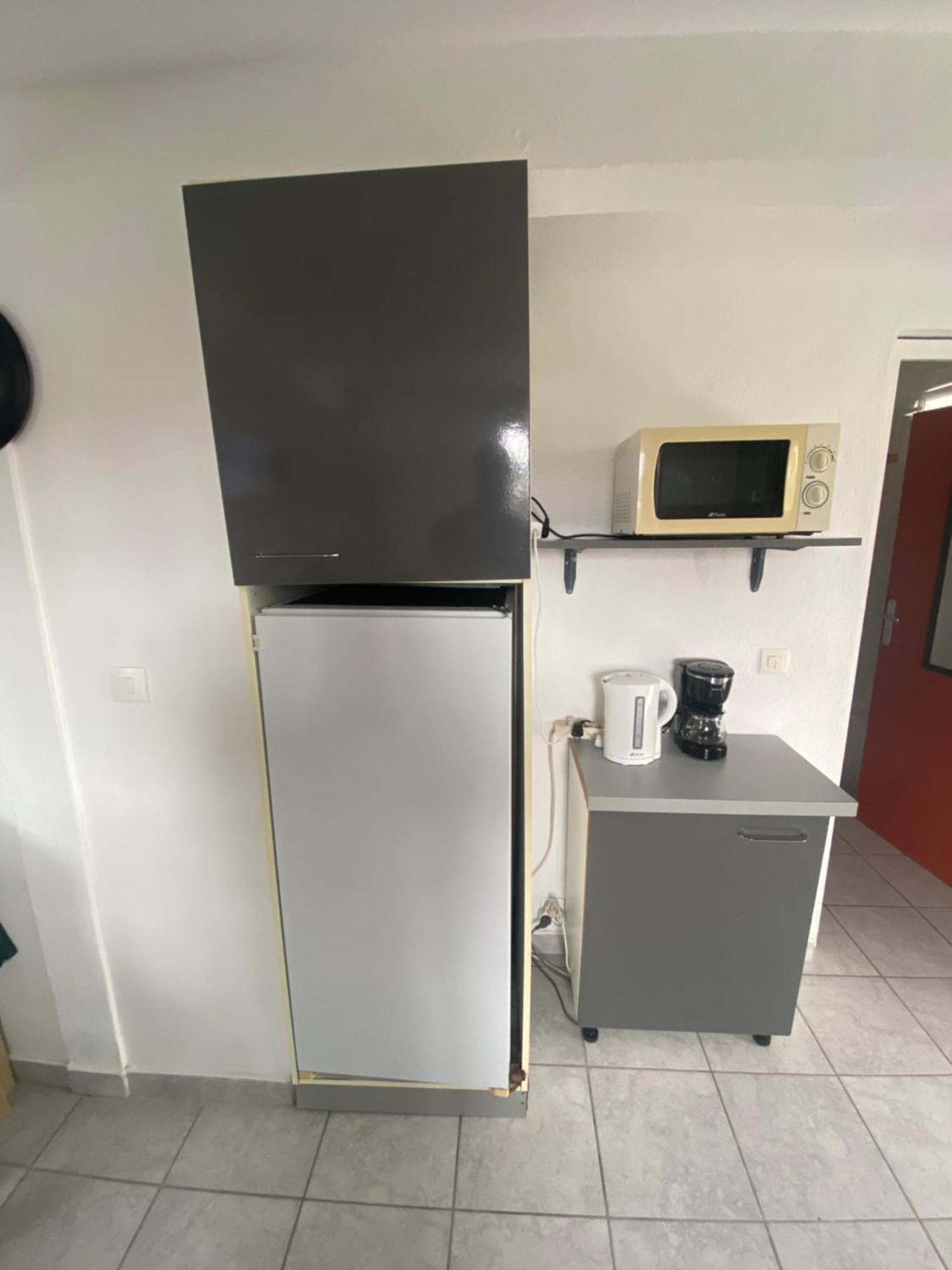 Logement De 40M2 Avec Terrasse, Moderne Et Equipe Petit-Canal Экстерьер фото