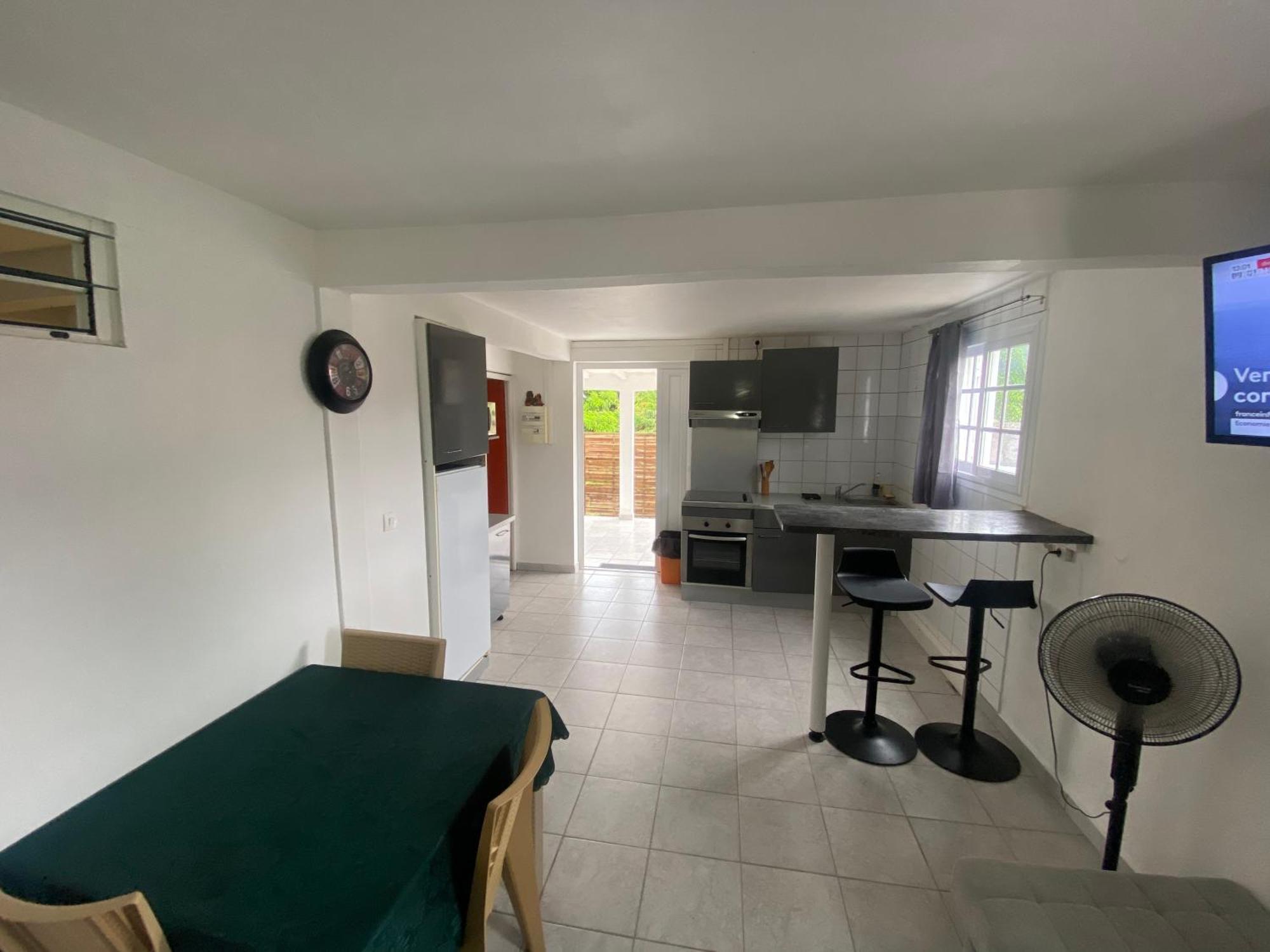 Logement De 40M2 Avec Terrasse, Moderne Et Equipe Petit-Canal Экстерьер фото